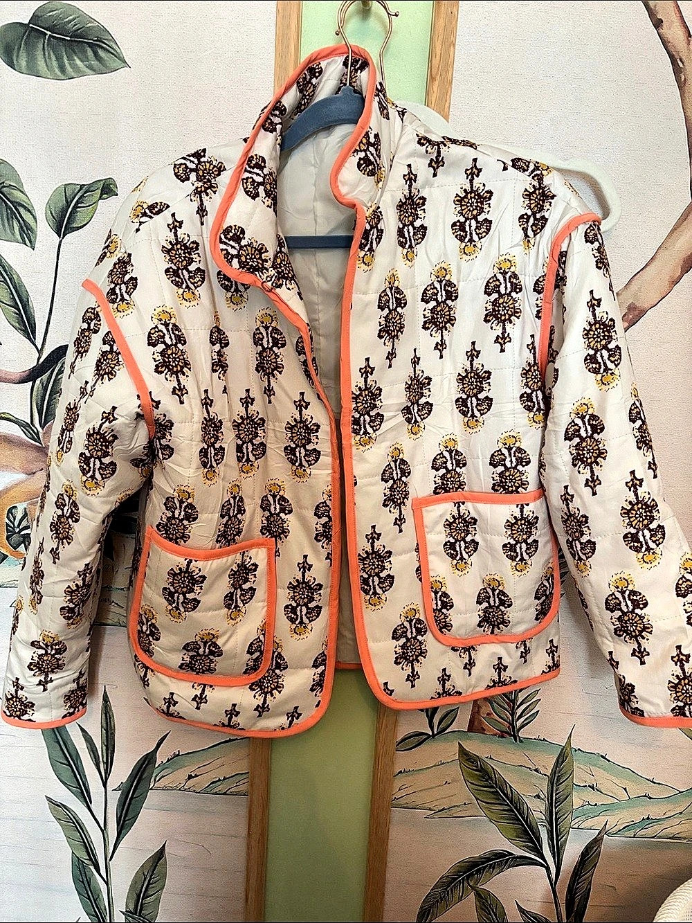 Floral Quilted Vest in White & Orange Size Small